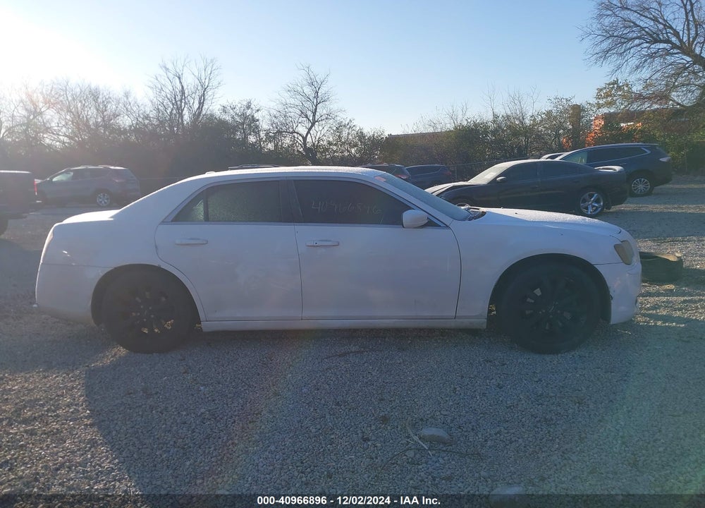 2014 CHRYSLER 300 300S VIN: 2C3CCAGG6EH311887