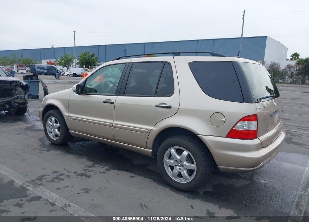 2003 MERCEDES-BENZ ML 500 VIN: 4JGAB75E23A443451