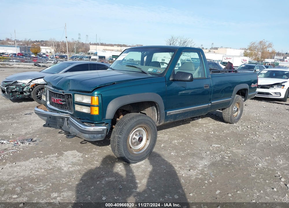 2000 GMC SIERRA 2500 CLASSIC SL VIN: 1GTGK24RXYR101812