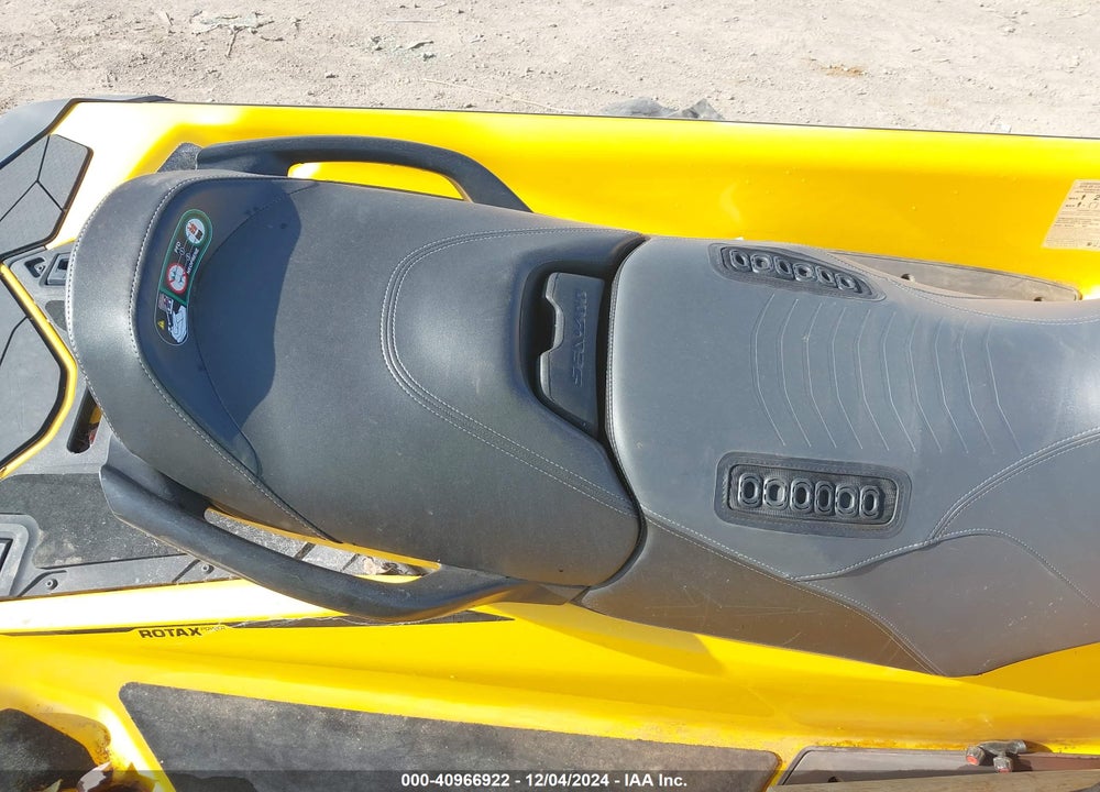 2021 SEADOO JETSKI VIN: YDV47182A121