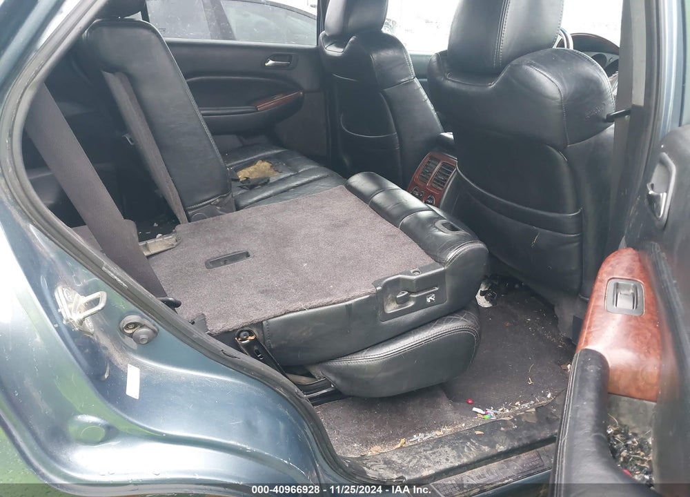 2005 ACURA MDX VIN: 2HNYD18995H547801