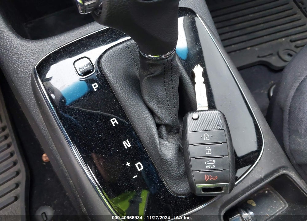 2017 KIA FORTE LX VIN: 3KPFK4A74HE126002