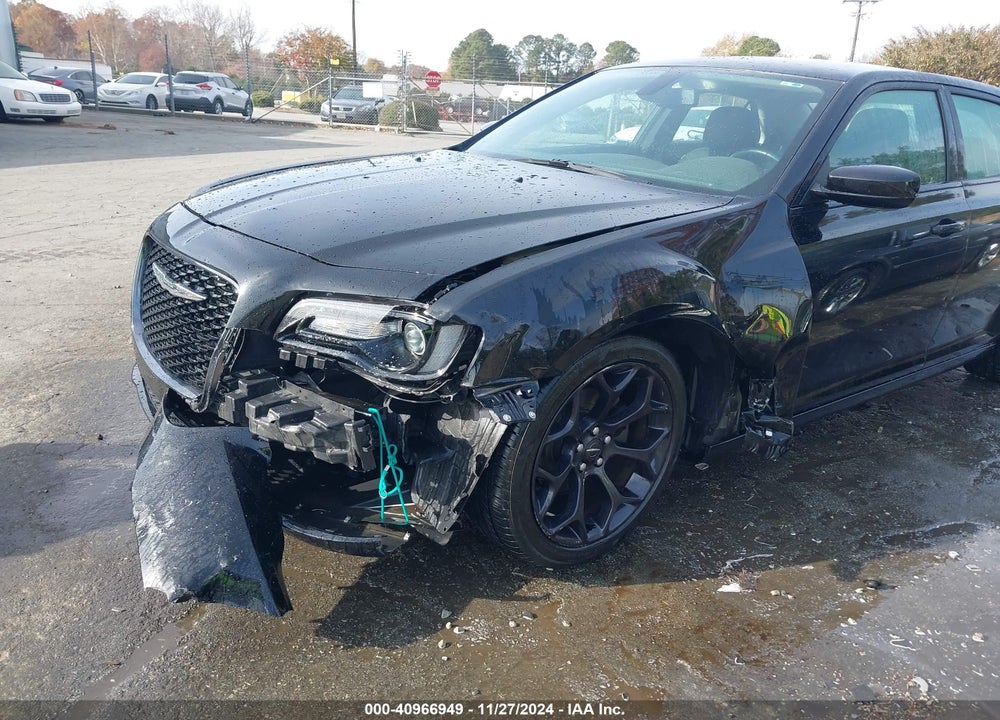 2019 CHRYSLER 300 TOURING VIN: 2C3CCAAG8KH662241