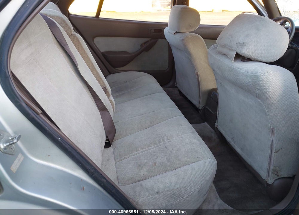1994 TOYOTA CAMRY LE VIN: JT2SK12E2R0193842
