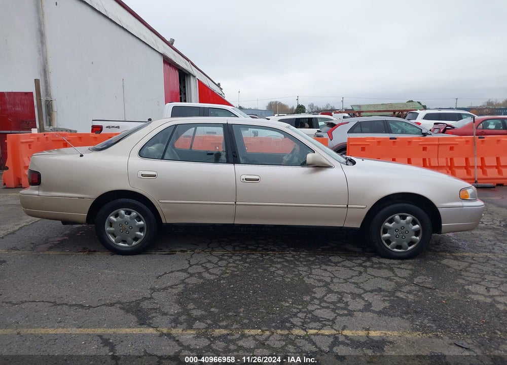 1996 TOYOTA CAMRY DX/LE/XLE VIN: 4T1BG12K3TU766046
