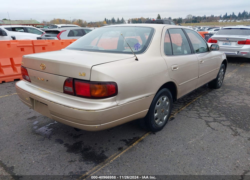 1996 TOYOTA CAMRY DX/LE/XLE VIN: 4T1BG12K3TU766046