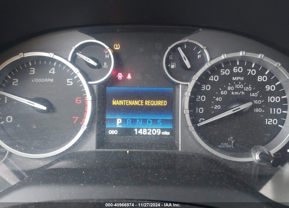 2014 TOYOTA TUNDRA SR5 5.7L V8 VIN: 5TFDW5F14EX361226