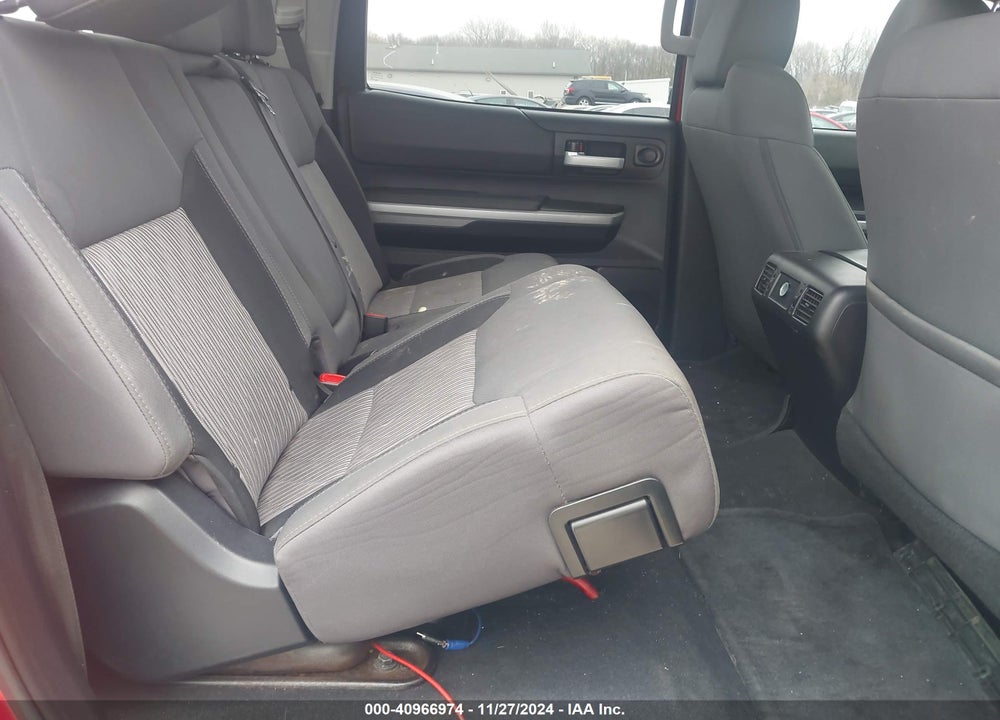 2014 TOYOTA TUNDRA SR5 5.7L V8 VIN: 5TFDW5F14EX361226