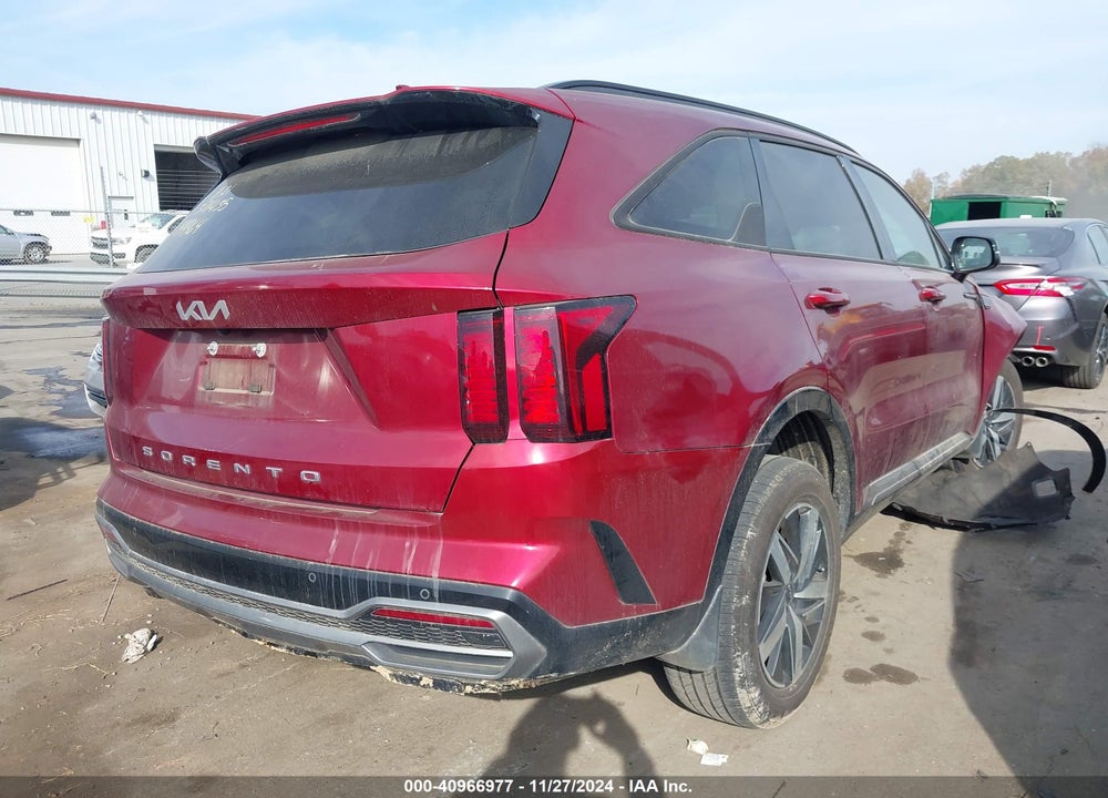 2022 KIA SORENTO S VIN: 5XYRL4LC7NG144464