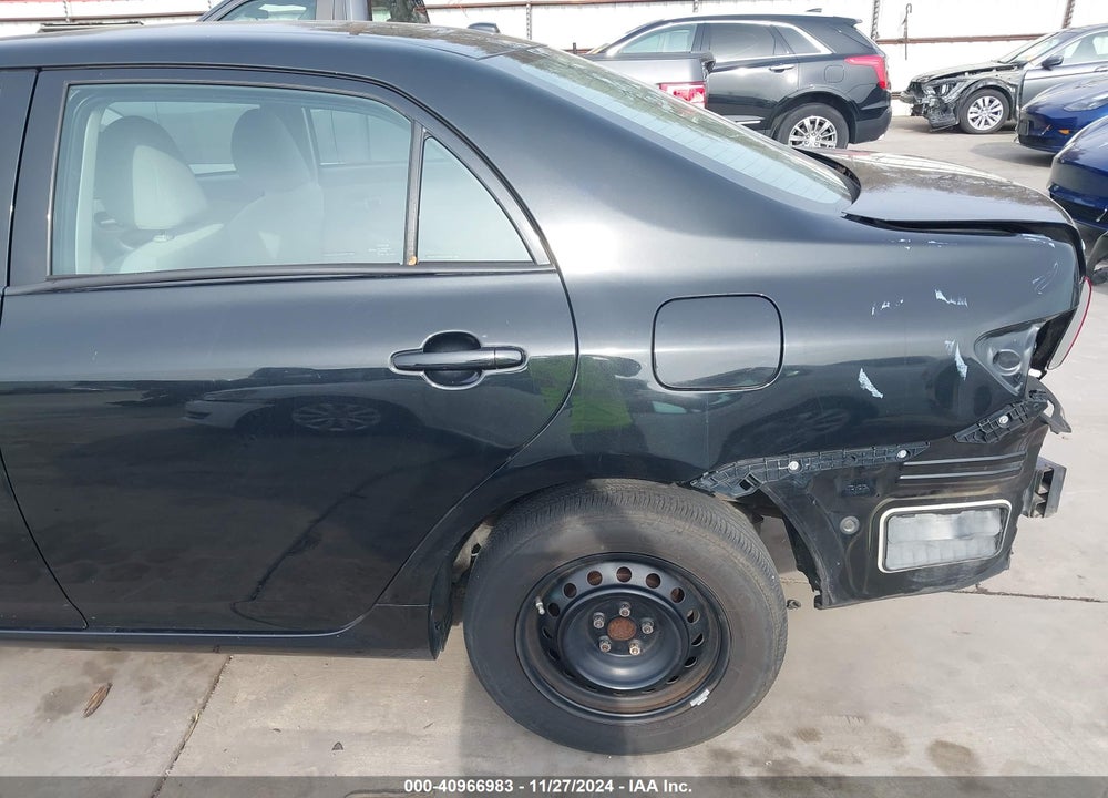 2010 TOYOTA COROLLA LE VIN: 1NXBU4EE6AZ347105