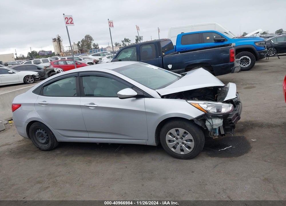 2017 HYUNDAI ACCENT SE VIN: KMHCT4AE1HU300572