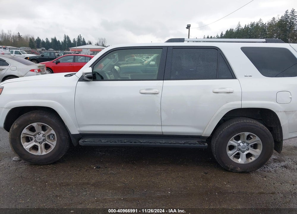 2024 TOYOTA 4RUNNER SR5 PREMIUM VIN: JTENU5JR0R6279329