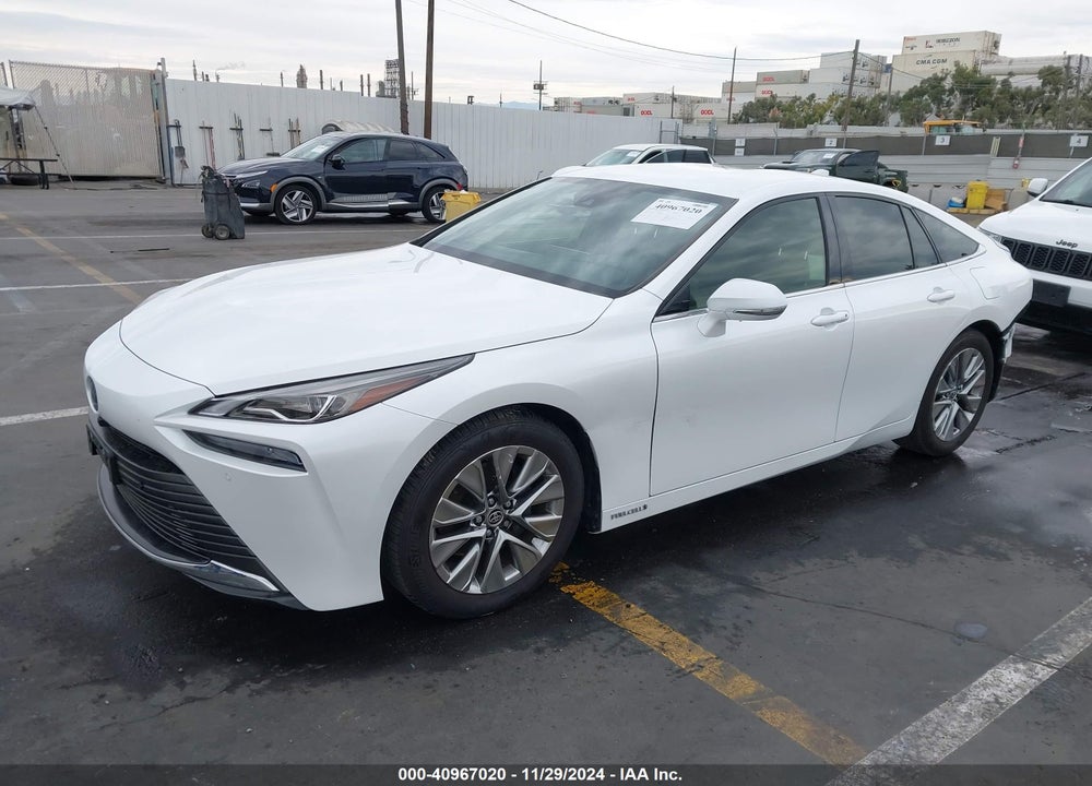 2022 TOYOTA MIRAI XLE VIN: JTDAAAAA1NA005658