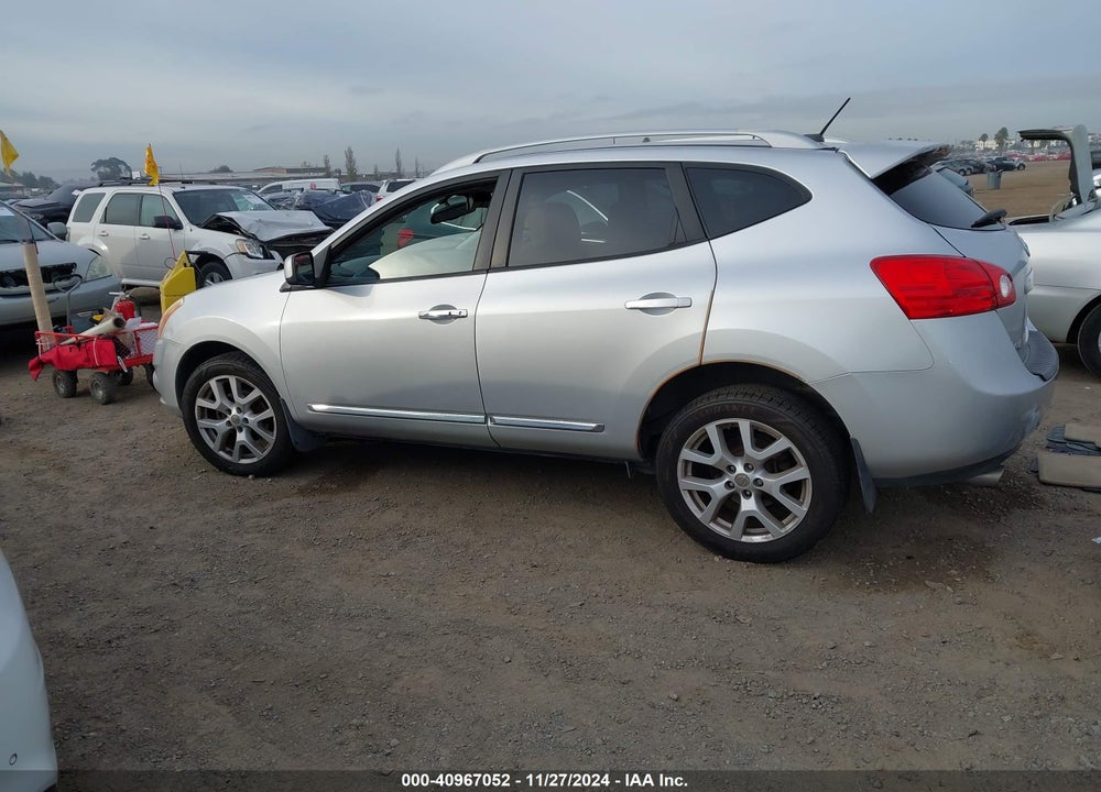 2011 NISSAN ROGUE SV VIN: JN8AS5MV4BW668034