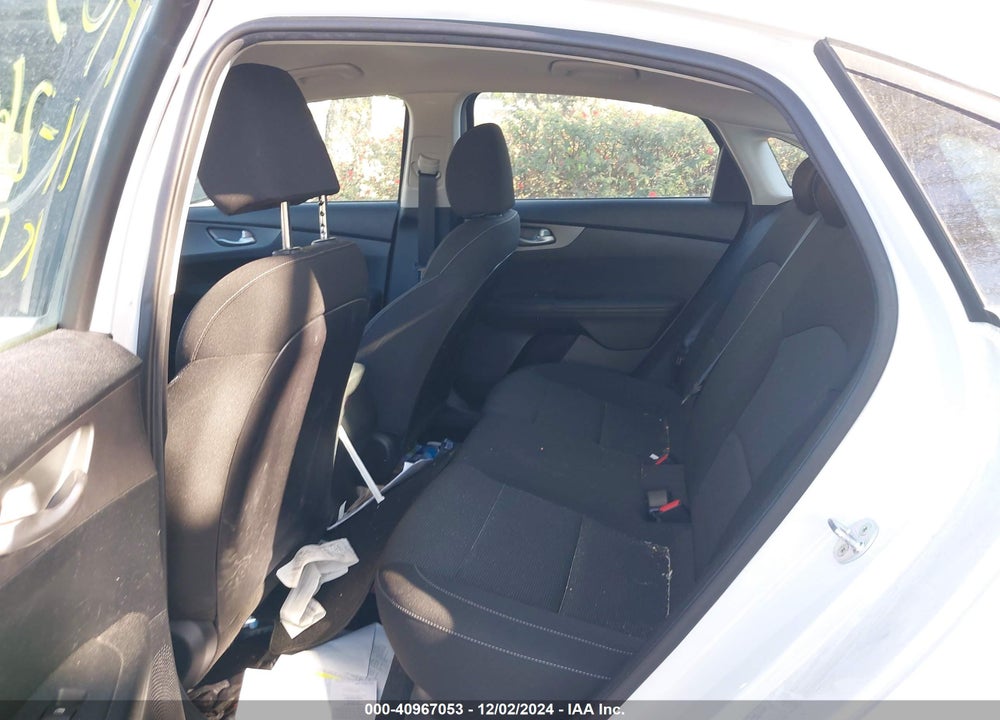 2019 KIA FORTE LXS VIN: 3KPF24AD1KE066435