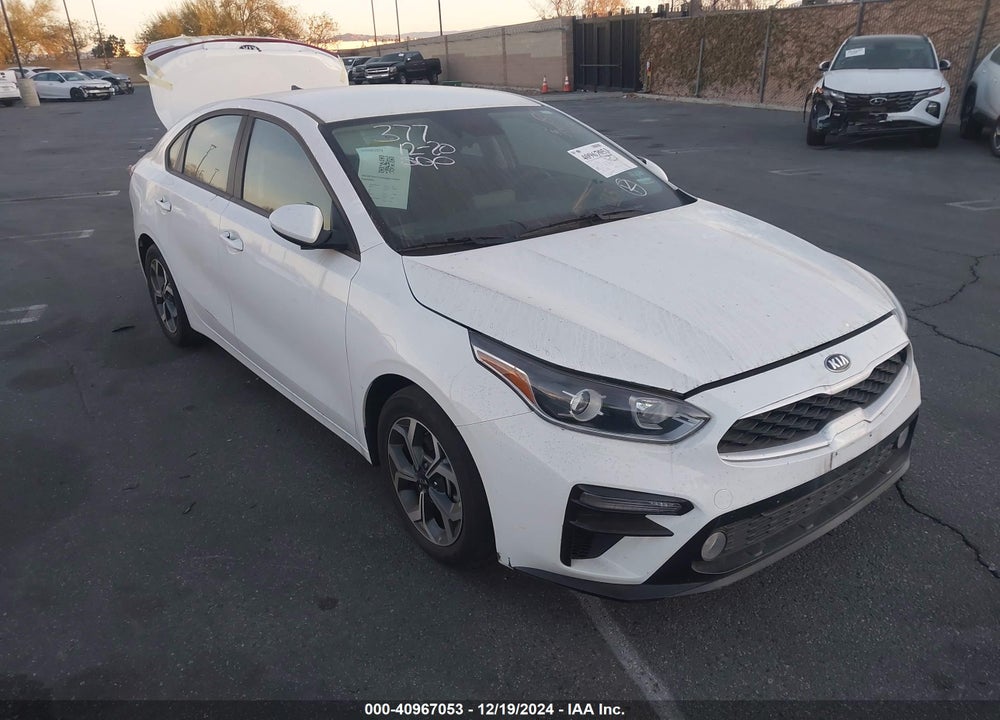 2019 KIA FORTE LXS VIN: 3KPF24AD1KE066435
