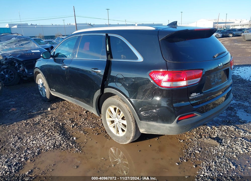 2016 KIA SORENTO 3.3L LX VIN: 5XYPGDA59GG068118