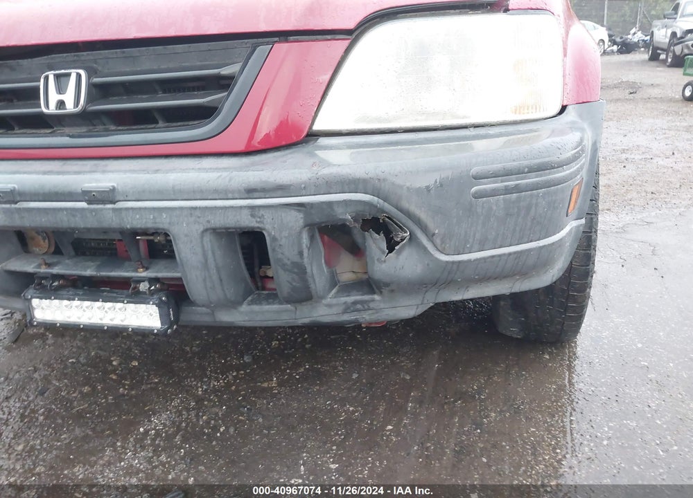 1998 HONDA CR-V LX VIN: JHLRD1841WC101700