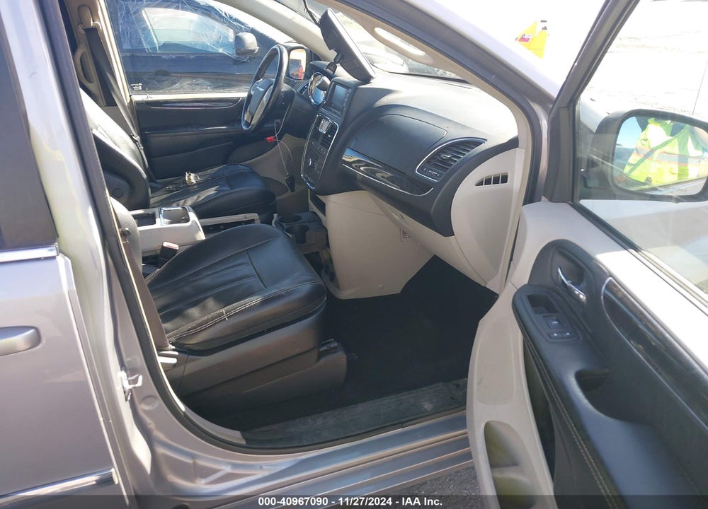 2015 CHRYSLER TOWN & COUNTRY TOURING VIN: 2C4RC1BG9FR538984