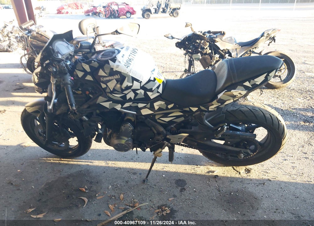 2017 KAWASAKI ER650 G VIN: JKAEREG17HDA00280