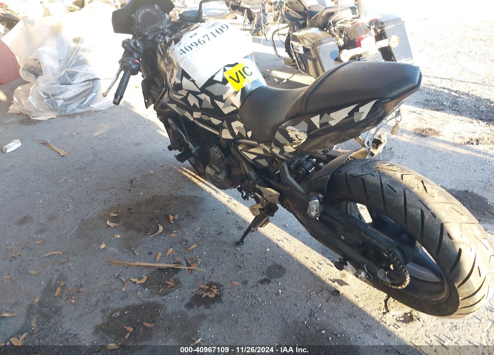 2017 KAWASAKI ER650 G VIN: JKAEREG17HDA00280