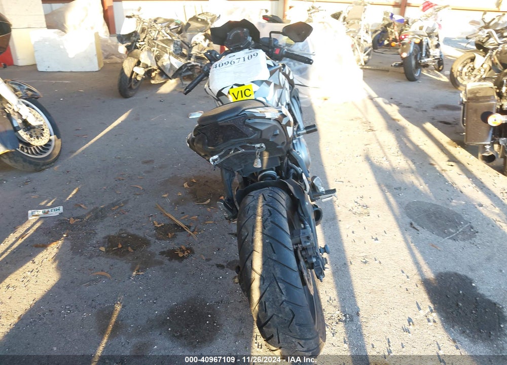 2017 KAWASAKI ER650 G VIN: JKAEREG17HDA00280