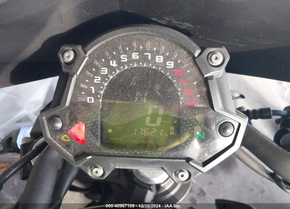 2017 KAWASAKI ER650 G VIN: JKAEREG17HDA00280