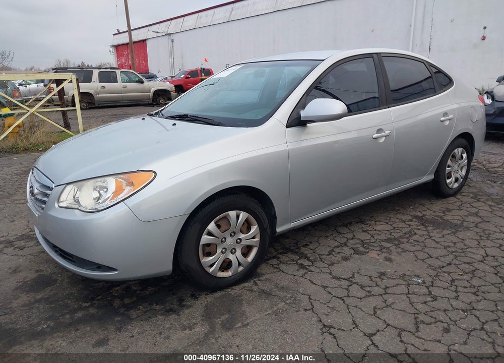 2010 HYUNDAI ELANTRA BLUE VIN: KMHDU4AD4AU019221