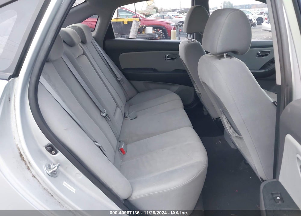2010 HYUNDAI ELANTRA BLUE VIN: KMHDU4AD4AU019221