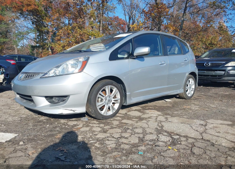 2011 HONDA FIT SPORT VIN: JHMGE8H63BC026969
