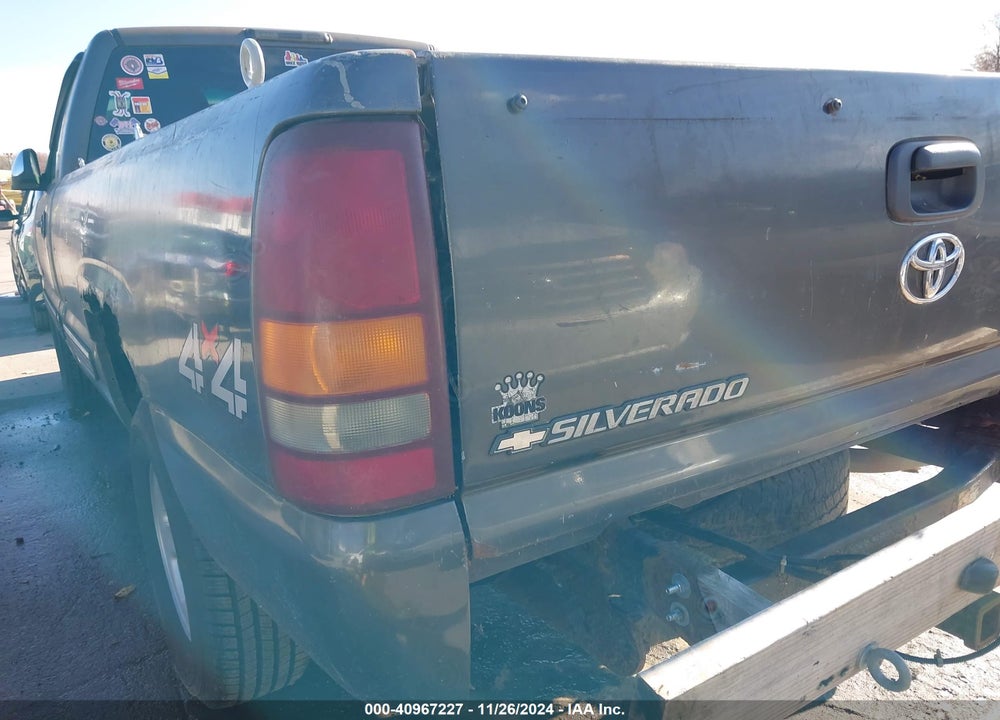 2002 CHEVROLET SILVERADO 1500 LS VIN: 1GCEK14W02Z284393