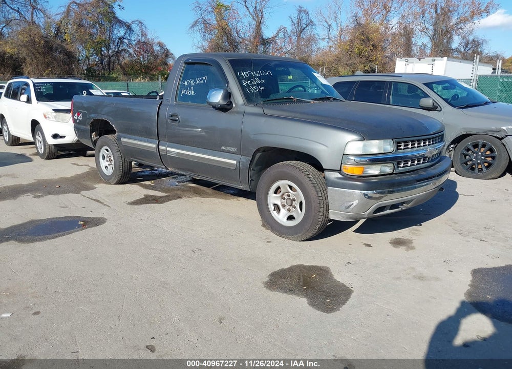 2002 CHEVROLET SILVERADO 1500 LS VIN: 1GCEK14W02Z284393