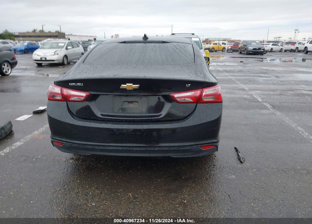 2021 CHEVROLET MALIBU FWD LT VIN: 1G1ZD5ST8MF005703
