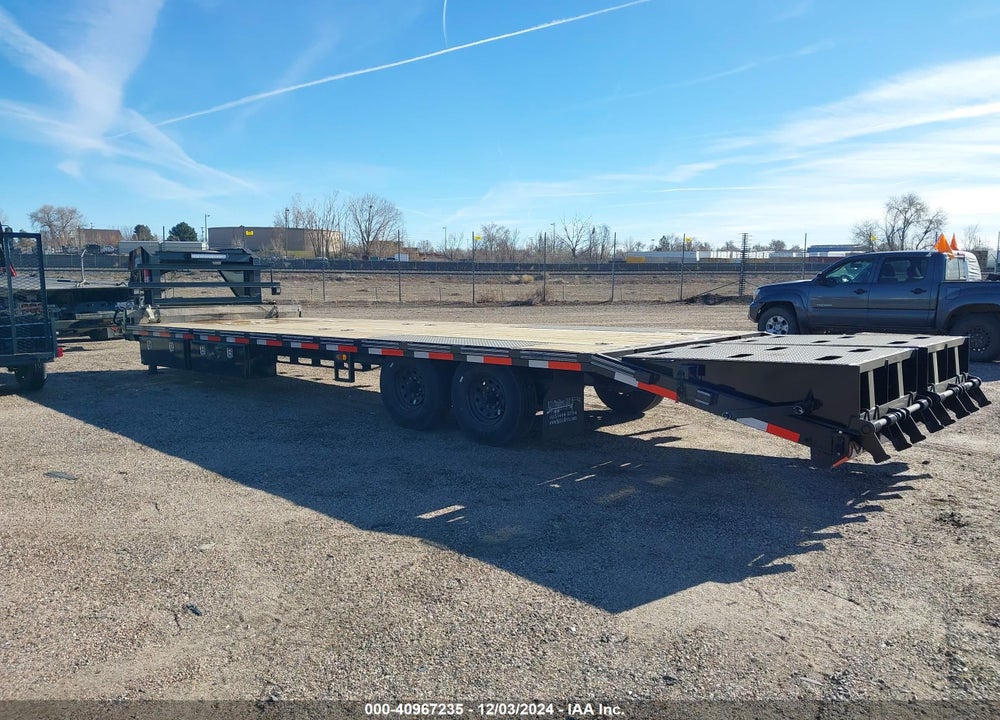 2025 DAVIDSON TRAILERS LLC STAGECOACH VIN: 7M3GU3029SNDT3381