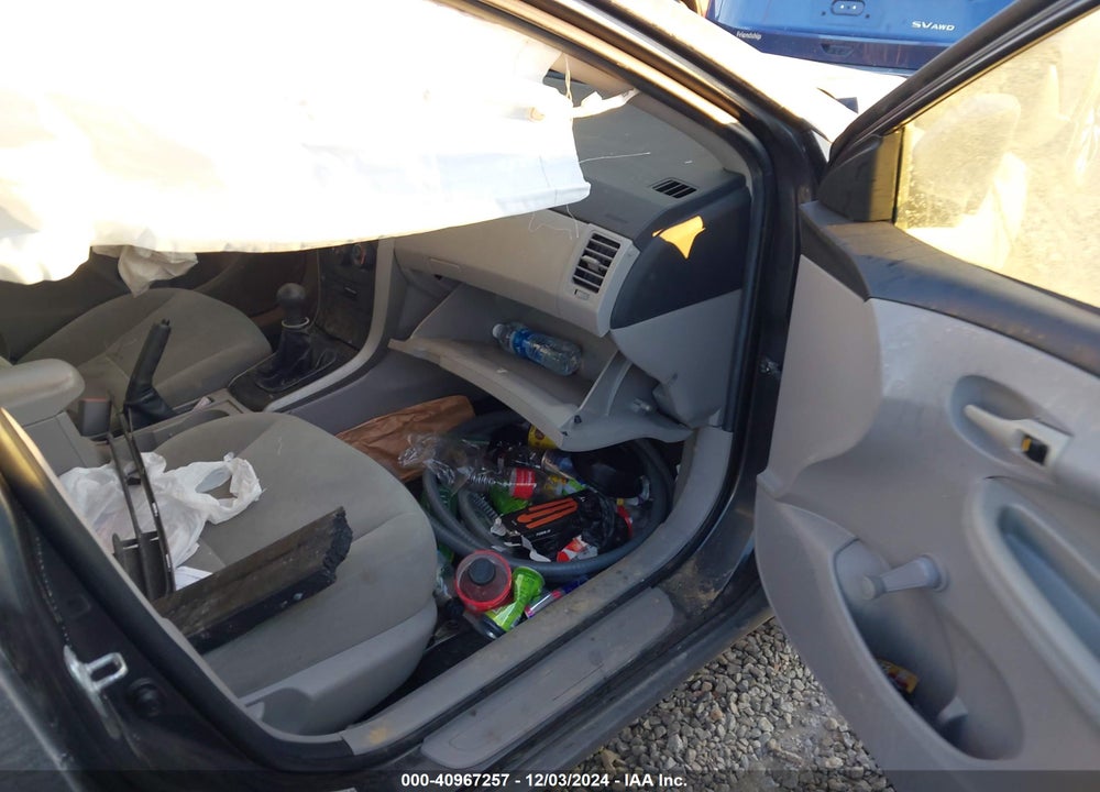2011 TOYOTA COROLLA VIN: 2T1BU4EEXBC636684