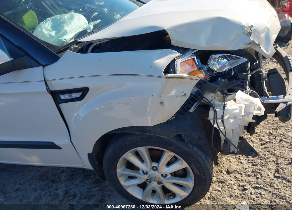 2013 KIA SOUL VIN: KNDJT2A54D7757160