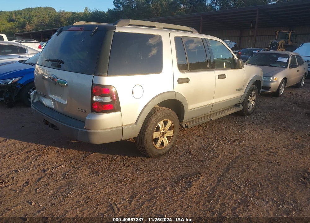 2006 FORD EXPLORER XLT VIN: 1FMEU63E96UA91982