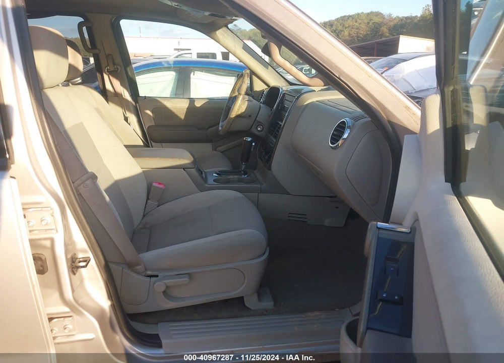 2006 FORD EXPLORER XLT VIN: 1FMEU63E96UA91982