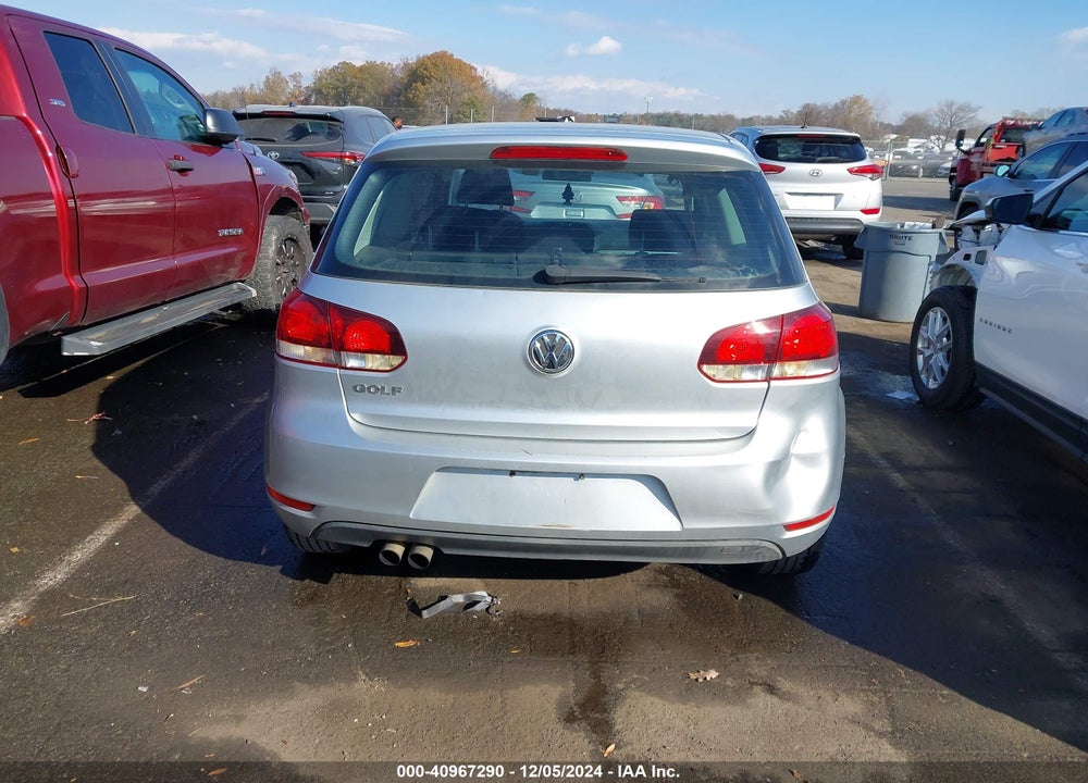 2010 VOLKSWAGEN GOLF 2-DOOR VIN: WVWBA7AJ0AW238547