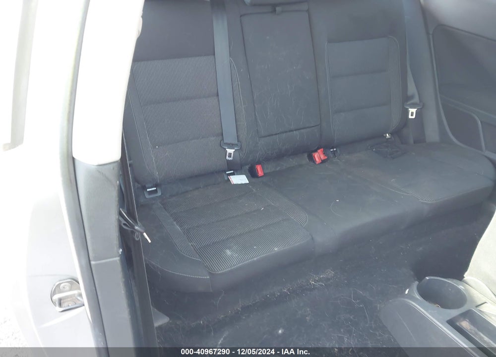 2010 VOLKSWAGEN GOLF 2-DOOR VIN: WVWBA7AJ0AW238547