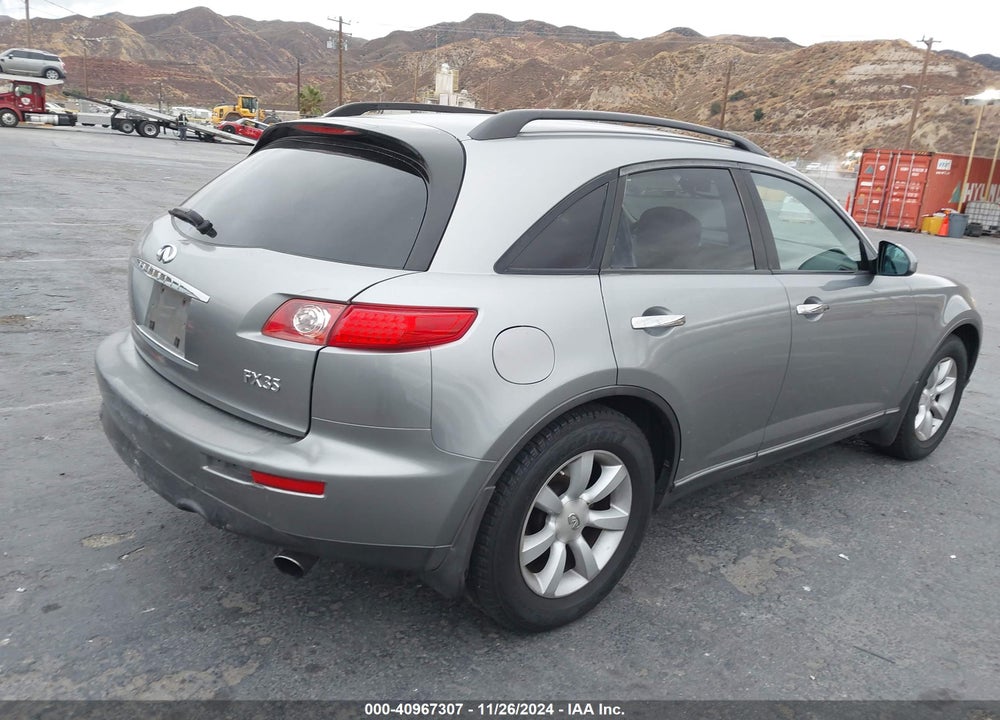 2005 INFINITI FX35 VIN: JNRAS08U05X107683