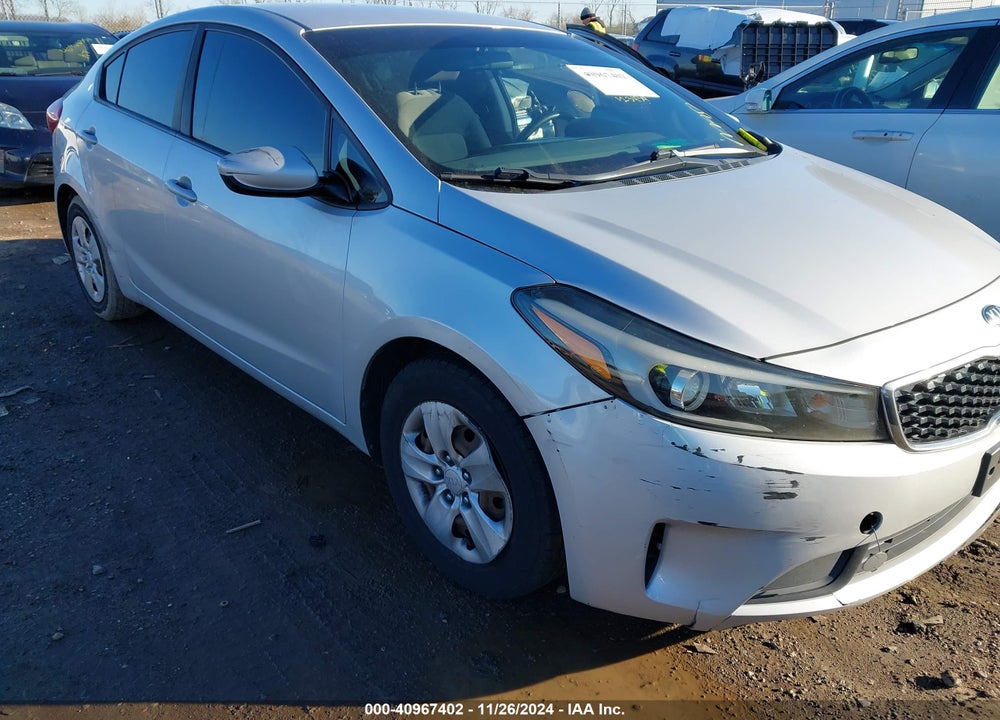 2017 KIA FORTE LX VIN: 3KPFK4A74HE087203