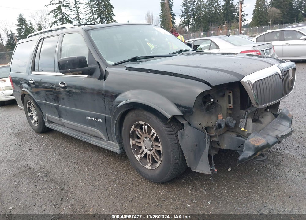 2003 LINCOLN NAVIGATOR VIN: 5LMFU28R83LJ45585