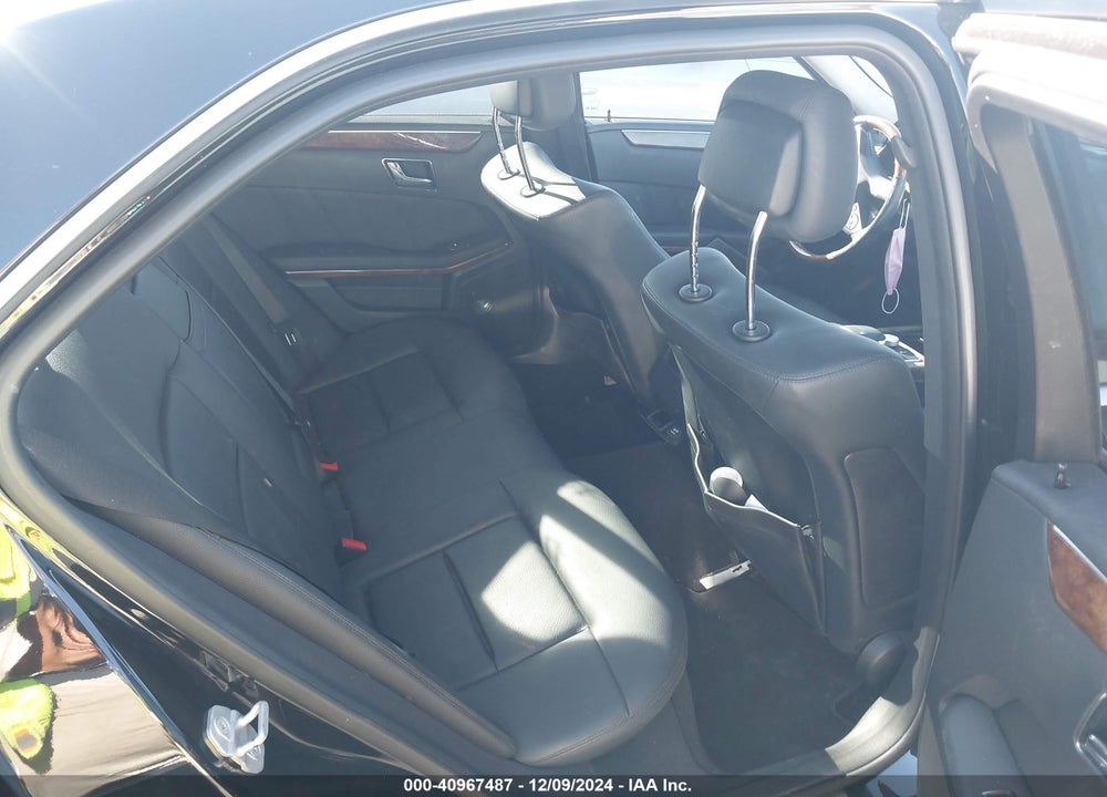 2011 MERCEDES-BENZ E 350 VIN: WDDHF5GB6BA378445