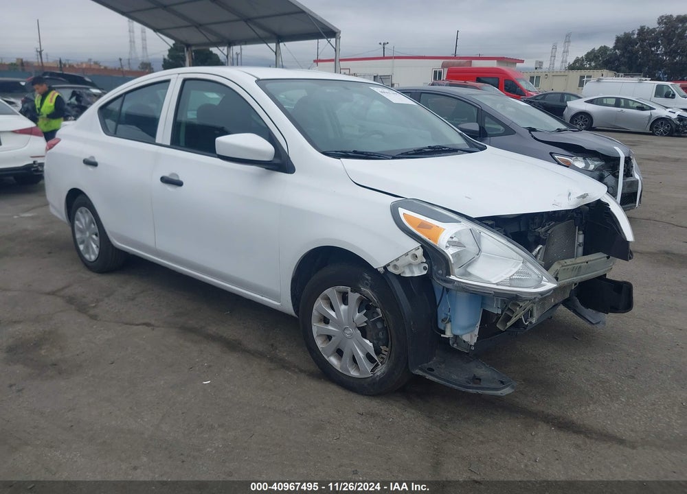 2019 NISSAN VERSA 1.6 S+ VIN: 3N1CN7AP0KL851064