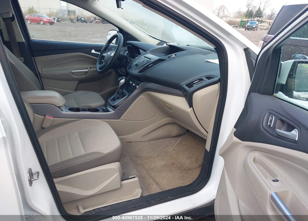 2013 FORD ESCAPE SE VIN: 1FMCU9GX8DUB84719