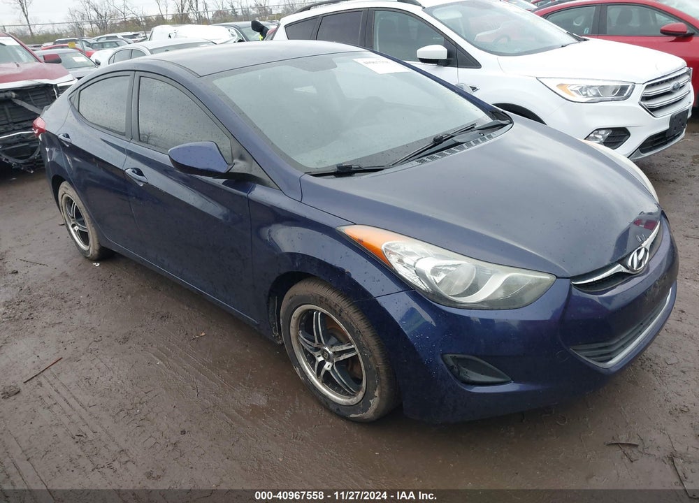 2013 HYUNDAI ELANTRA GL VIN: 5NPDH4AE3DH154402