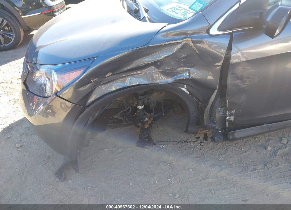 2013 HONDA CR-V LX VIN: 2HKRM4H35DH644569