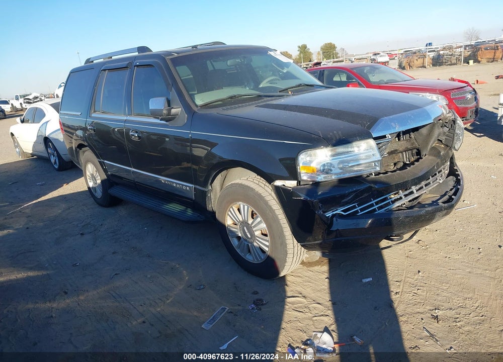 2008 LINCOLN NAVIGATOR VIN: 5LMFU285X8LJ00989
