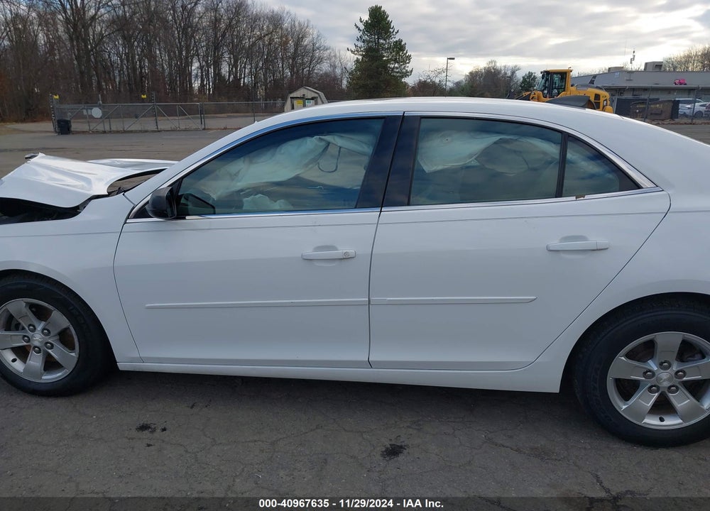 2015 CHEVROLET MALIBU LS VIN: 1G11B5SL8FF272068